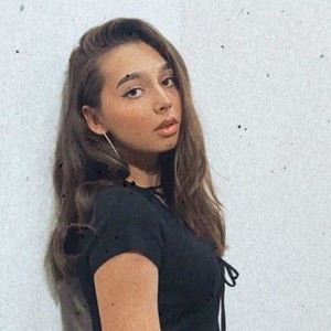KayaKristal naked before webcam in live porn chat