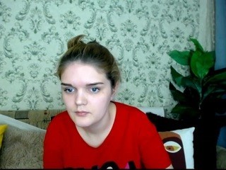 little-trinitty naked Live Sex Chat Room