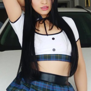 Miiss_mary naked before webcam in live porn chat
