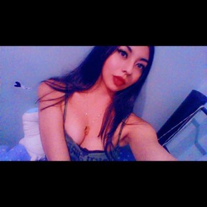Nata_Miller69 naked before webcam in live porn chat