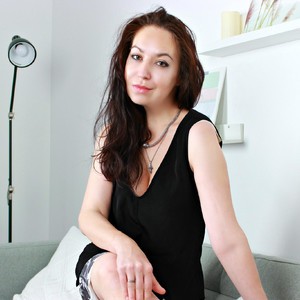 RichyCherry naked before webcam in live porn chat