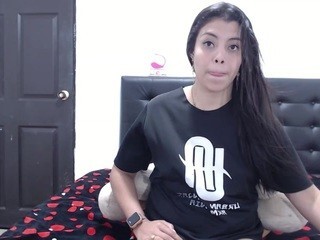 tiffany-true naked Live Sex Chat Room