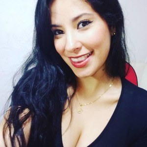 ViolettDoll naked before webcam in live porn chat
