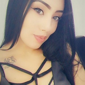 YourSluttyBby naked before webcam in live porn chat