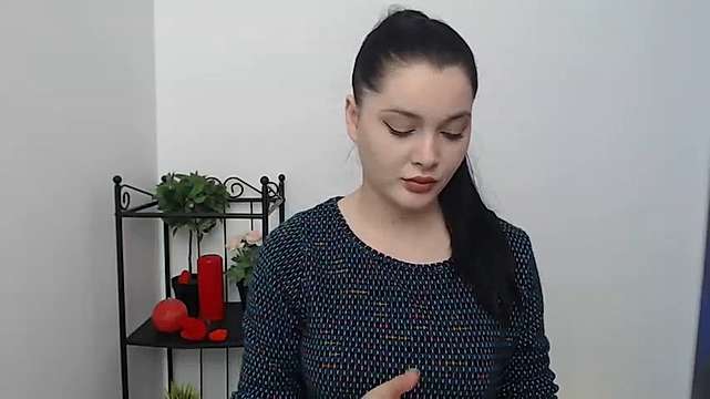 Angel-Hun naked stripping on cam for live sex video chat