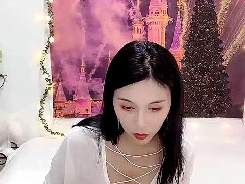 AsianAmeican_Cathy naked stripping on cam for live sex video chat
