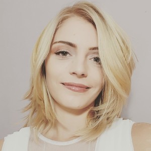 Blacksun2345 naked before webcam in live video chat