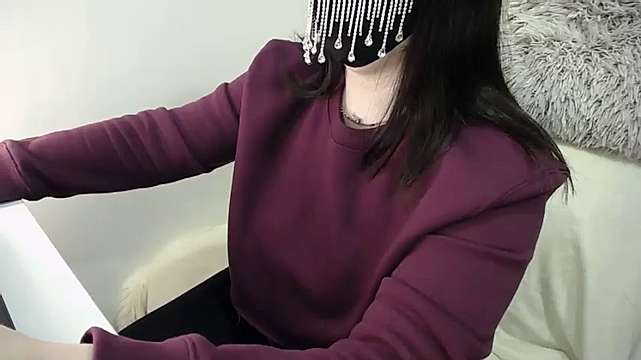 Calm_girl naked stripping on cam for live sex video chat