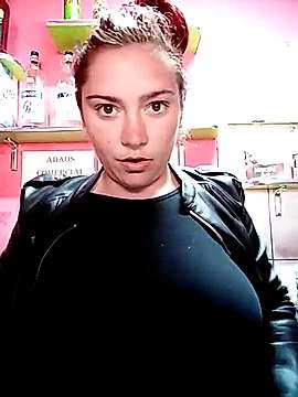 Camilla333 naked stripping on cam for live sex video chat