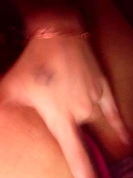 Chiara92porca naked stripping on cam for live sex video chat