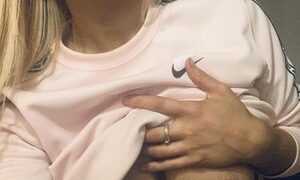 Crystal_MFC naked before webcam in live video chat