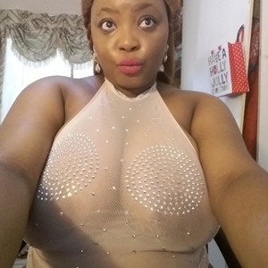 CurvyJugs naked before webcam in live video chat