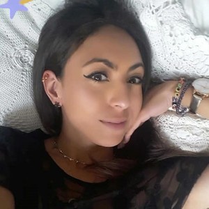 cute_anna naked before webcam in live video chat