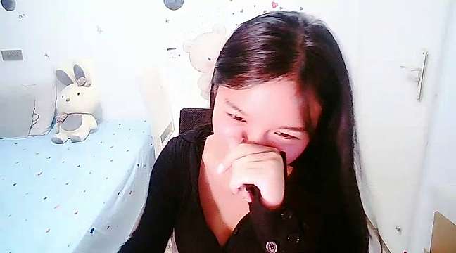 cuted_Mandy naked stripping on cam for live sex video chat