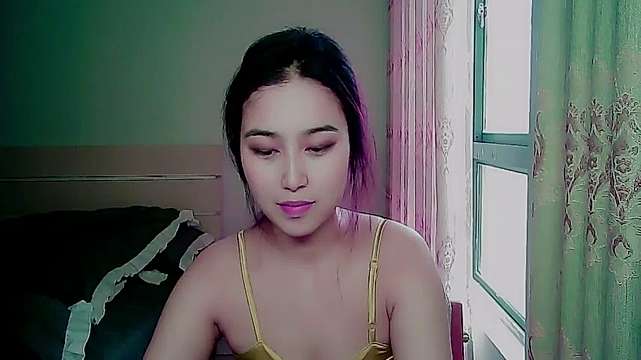 fengshiying naked stripping on cam for live sex video chat
