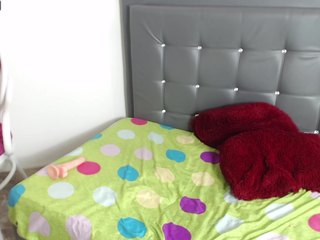 flor-sex69 naked Live Sex Chat Room