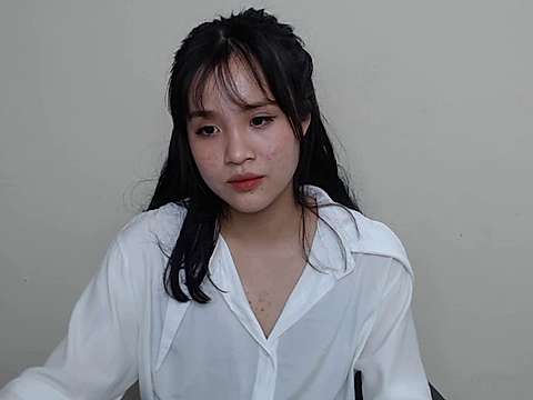 Jade_Abbey naked stripping on cam for live sex video chat