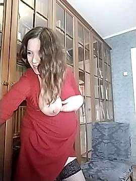 KayiGerda naked stripping on cam for live sex video chat