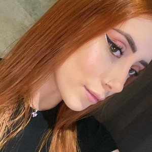 Kendall_se naked before webcam in live video chat