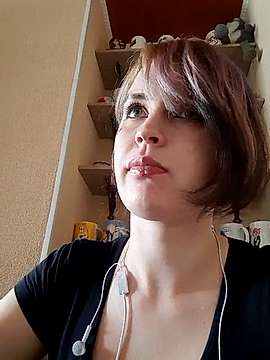 lazy_tanuki naked stripping on cam for live sex video chat