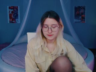 lilyshoot naked Live Sex Chat Room