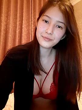 MarisaPuo naked stripping on cam for live sex video chat