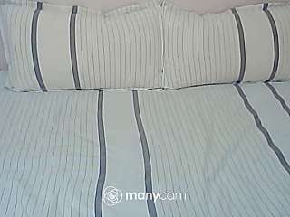 MillionFigure_Mira_ naked stripping on cam for live sex video chat