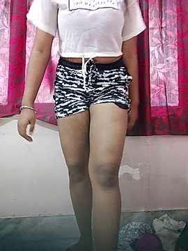 Nia_09 naked stripping on cam for live sex video chat