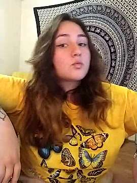 plantwaifu naked stripping on cam for live sex video chat