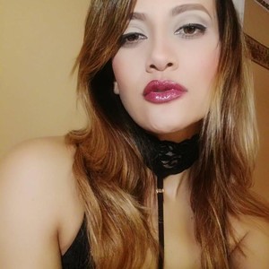 Red_Flower203 naked before webcam in live video chat