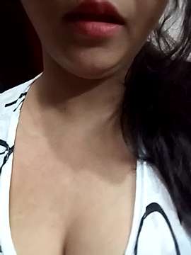 Seerat_Bhatti07 naked stripping on cam for live sex video chat
