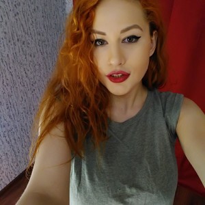 Sexy1Smile naked before webcam in live video chat