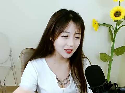 _Sicily__ naked stripping on cam for live sex video chat