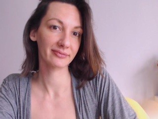smalltitsbigsoul naked Live Sex Chat Room