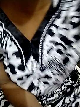 Your_pallavi naked stripping on cam for live sex video chat