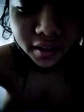 ishh_queen_07 naked stripping on cam for live sex video chat