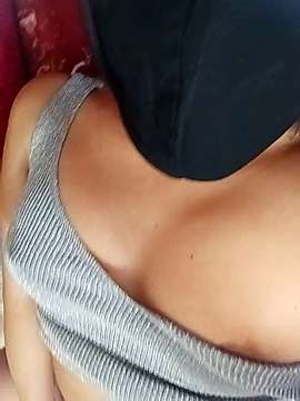 Katrina7 naked stripping on cam for live sex video chat