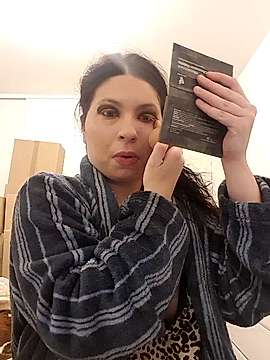 lanashka naked stripping on cam for live sex video chat