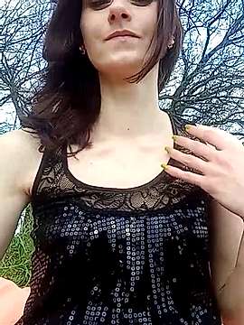 LeonaSea naked stripping on cam for live sex video chat