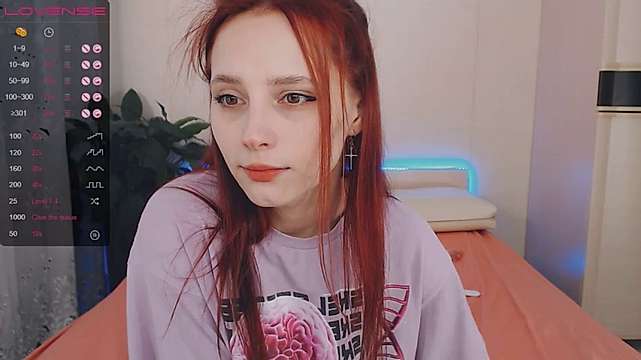 livelice_g naked stripping on cam for live sex video chat