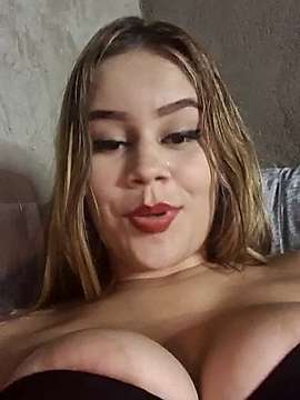 lucia_naughty naked stripping on cam for live sex video chat