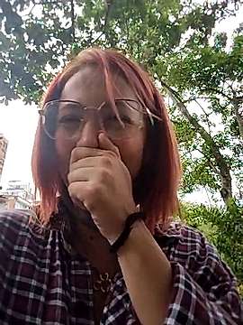 _mialeee naked stripping on cam for live sex video chat