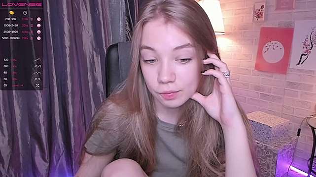 Natali_up naked stripping on cam for live sex video chat