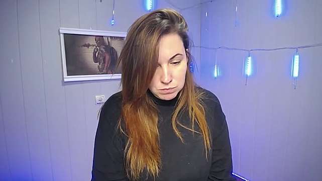 SelinNixon naked stripping on cam for live sex video chat