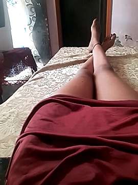 shantisi naked stripping on cam for live sex video chat