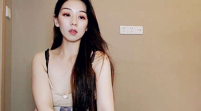 aiyami naked stripping on cam for live sex video chat