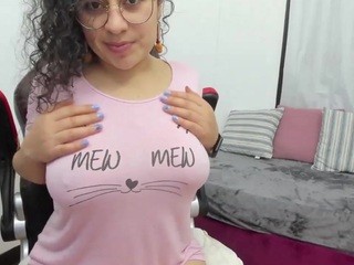 annahii naked Live Sex Chat Room