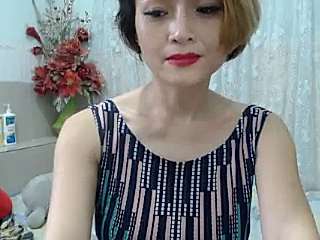 Crystal_Ice-cream_Echo naked stripping on cam for live sex video chat