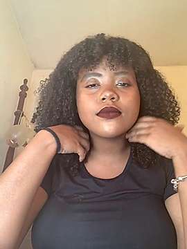 curlyheadcutie naked stripping on cam for live sex video chat