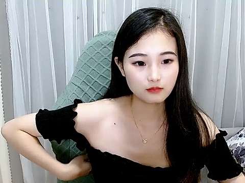 _D_D__ naked stripping on cam for live sex video chat